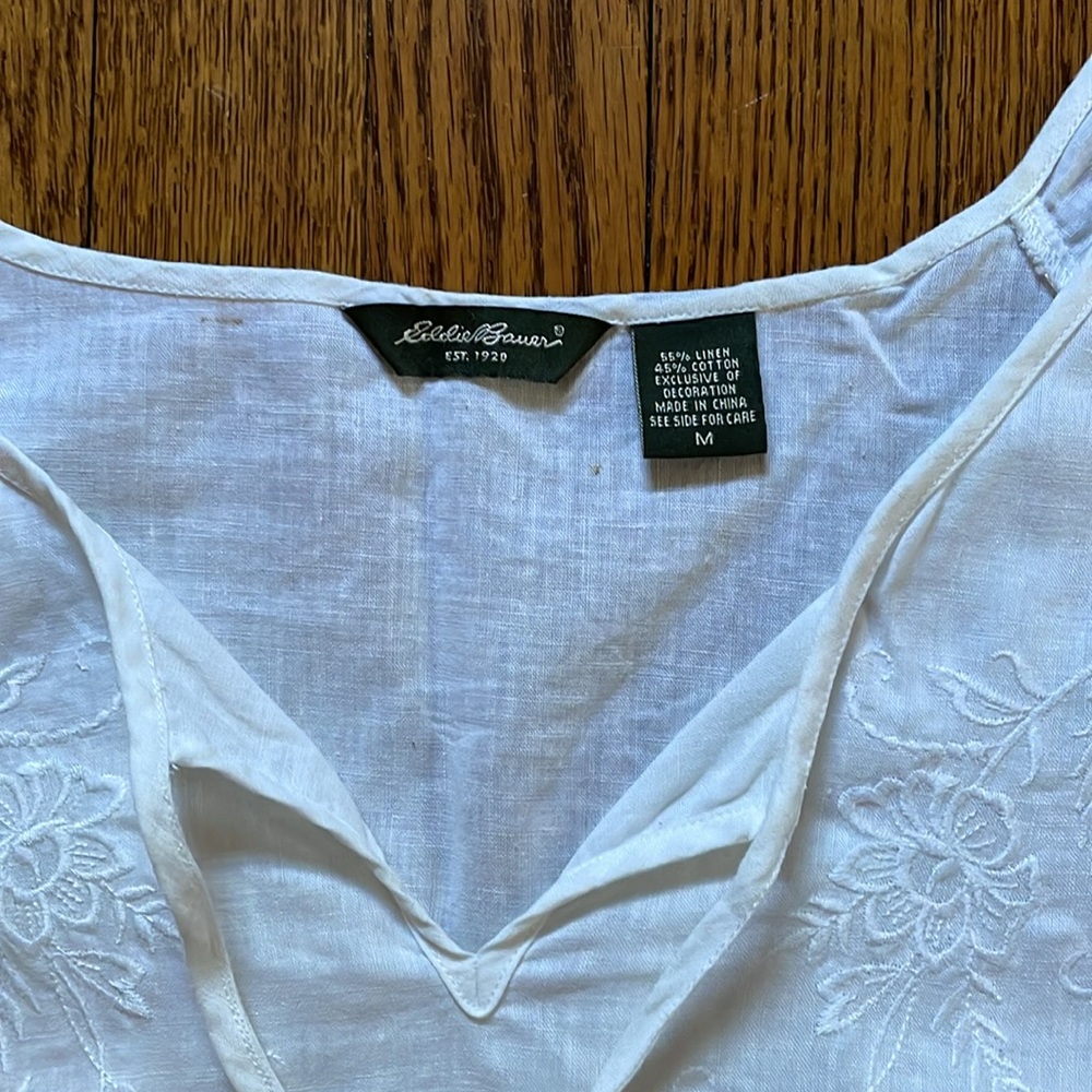 Eddie Bauer white linen cotton top - Picture 2 of 6